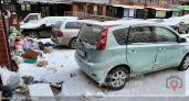 В Иркутске усиливают контроль за парковкой автомобилей у мусорных контейнеров