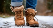 Как согреть ноги в обуви зимой: обычный трюк, который работает лучше теплых стелек