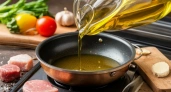 Куда выливать масло со сковороды после готовки: запомните раз и на всю жизнь